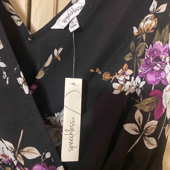 Dress - Picture 4 of 6